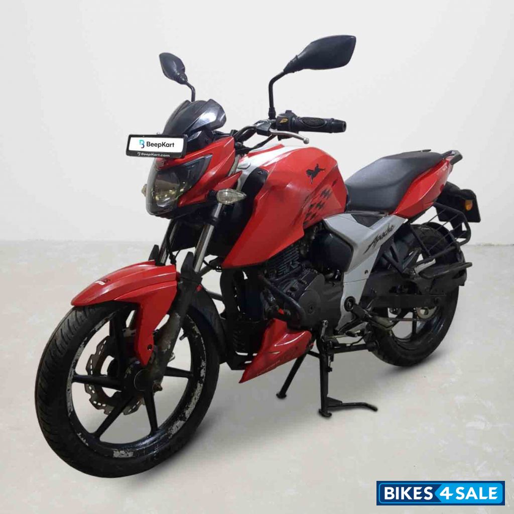 TVS Apache RTR 160 4V