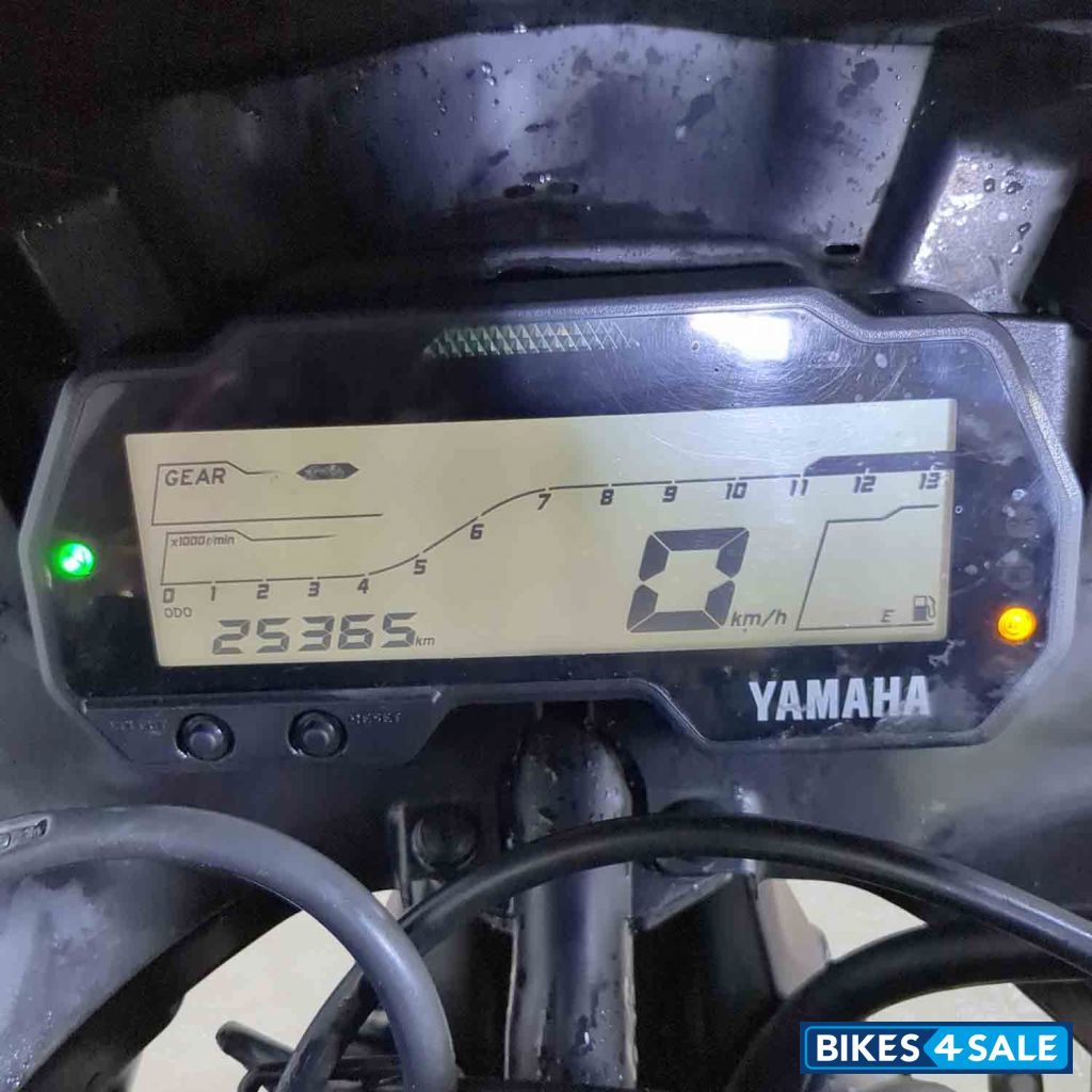 Yamaha YZF R15 V3