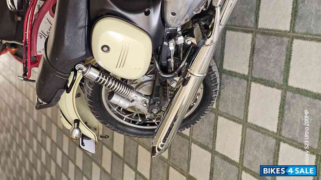 Lumous Lime Jawa 42 Dual Tone