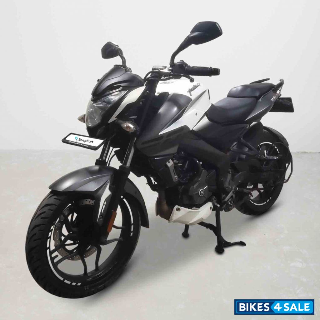 Bajaj Pulsar NS200