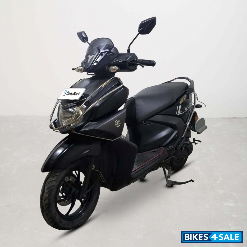 Yamaha Cygnus Ray ZR