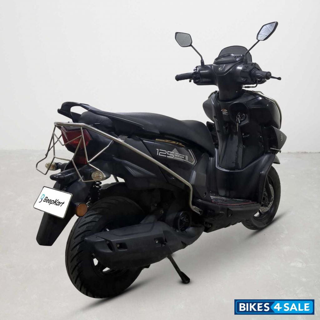 Yamaha Cygnus Ray ZR