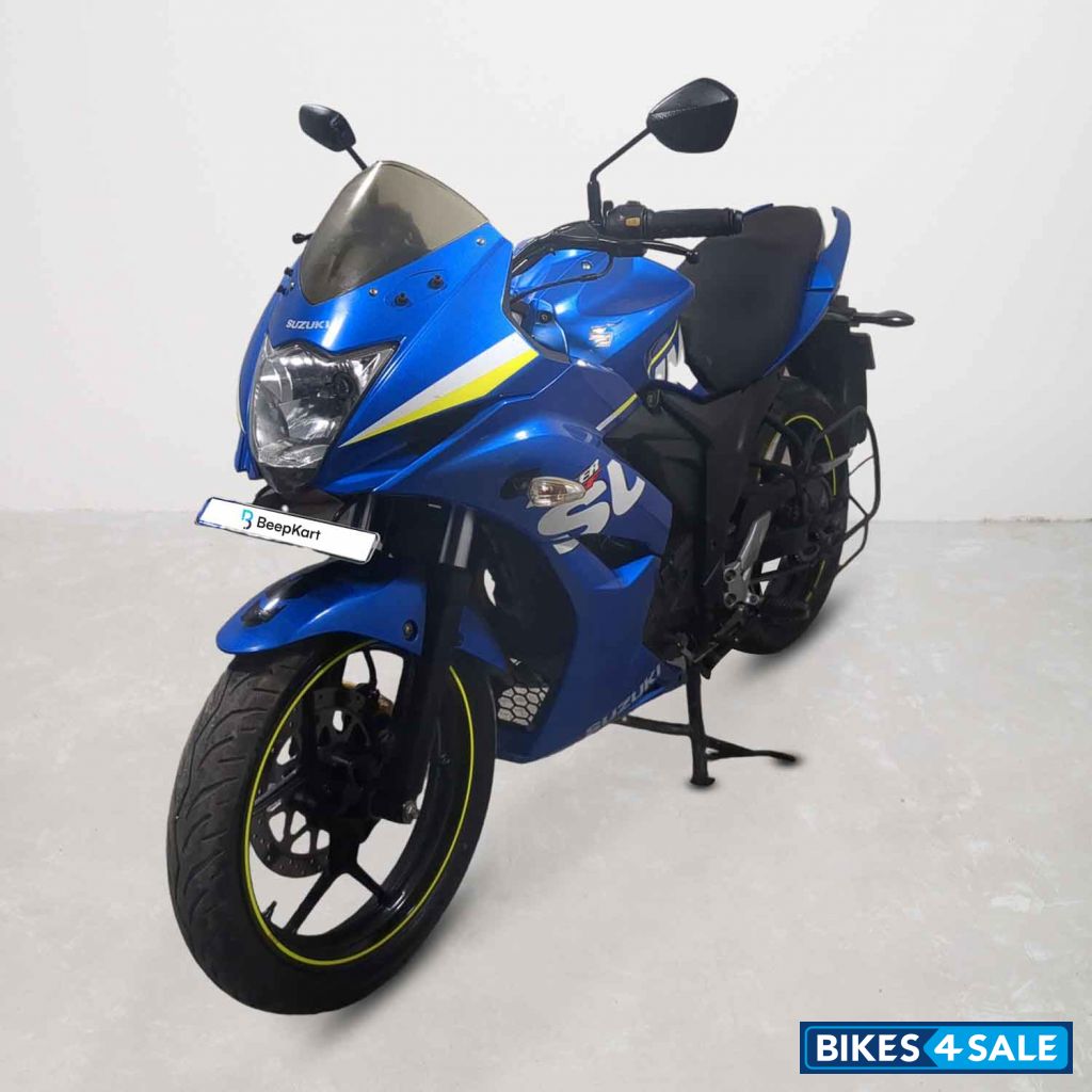 Suzuki Gixxer SF