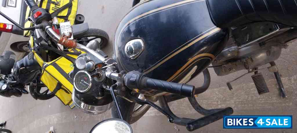 Royal Enfield Bullet 350