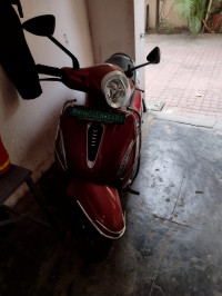 Red Bajaj Chetak Premium 2023 Edition