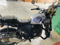 Snowwhite Royal Enfield Himalayan