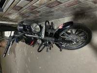Black Bajaj Avenger Street 220
