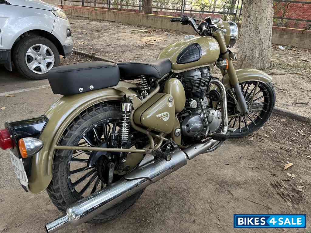 Royal Enfield Classic 500