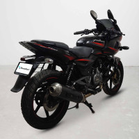 Bajaj Pulsar 220F