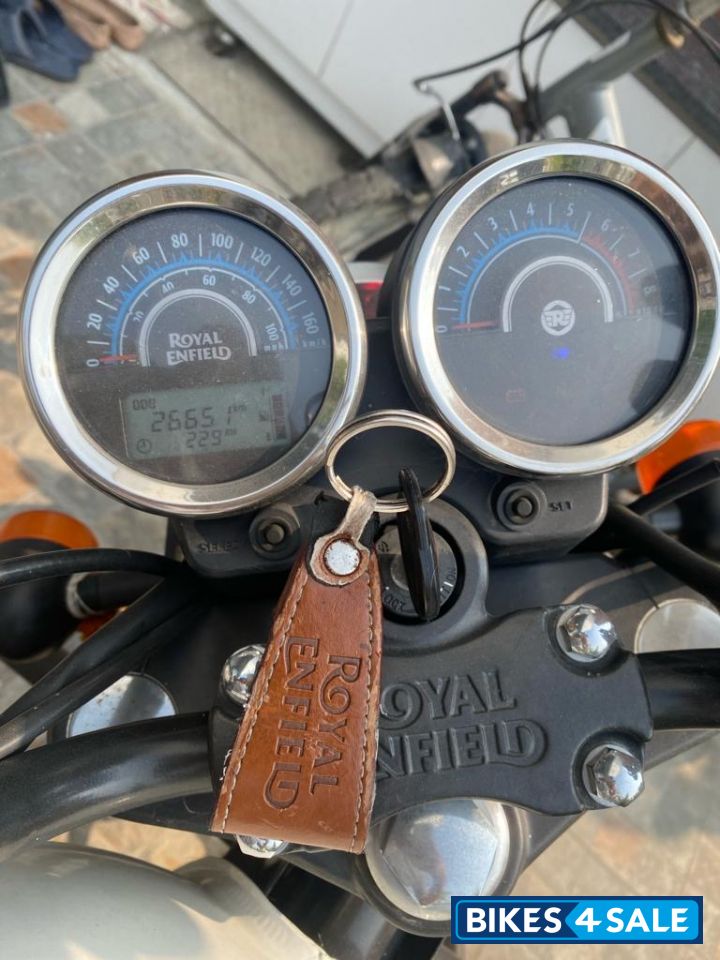 Royal Enfield Thunderbird X 350