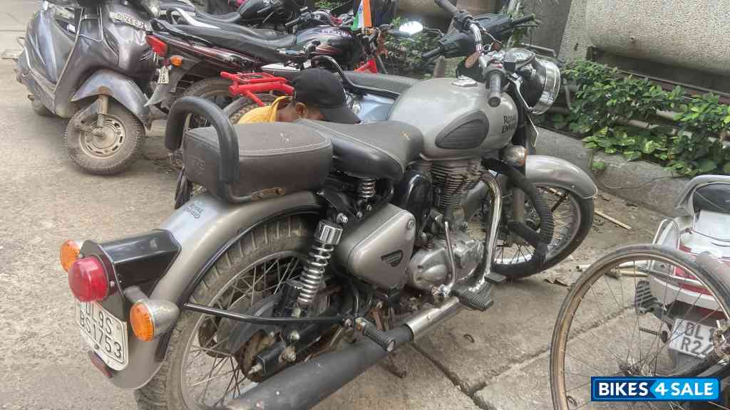 Royal Enfield Classic 350
