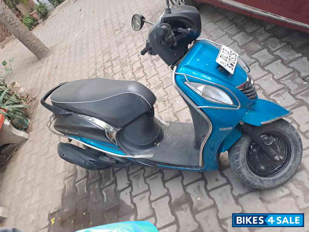 Yamaha Fascino