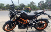 KTM Duke 390