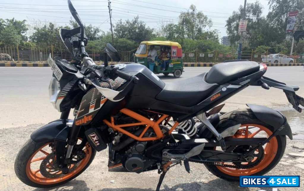 KTM Duke 390