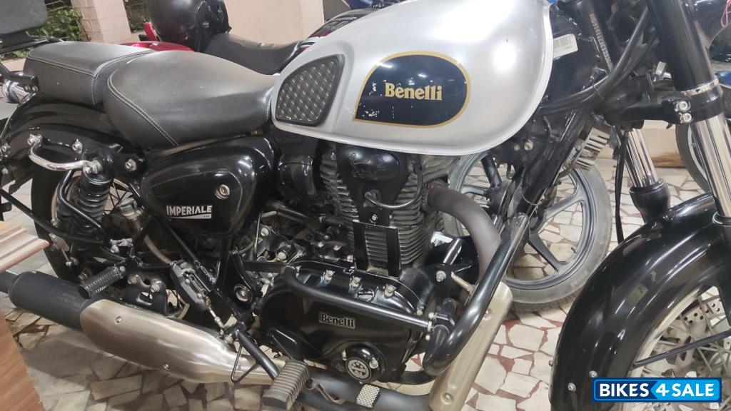 Benelli Imperiale 400