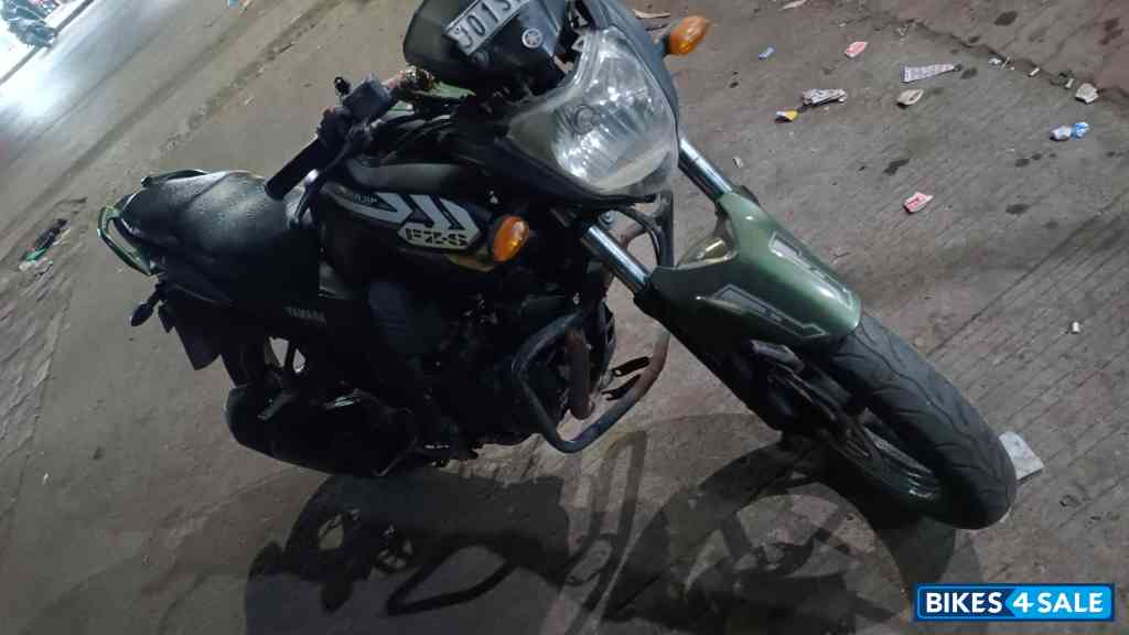Yamaha FZ-S