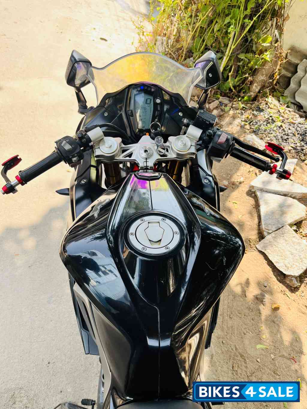 Black TVS Apache RR 310