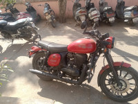 Red Jawa 42 Bobber Dual Channel ABS