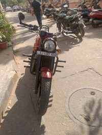 Red Jawa 42 Bobber Dual Channel ABS