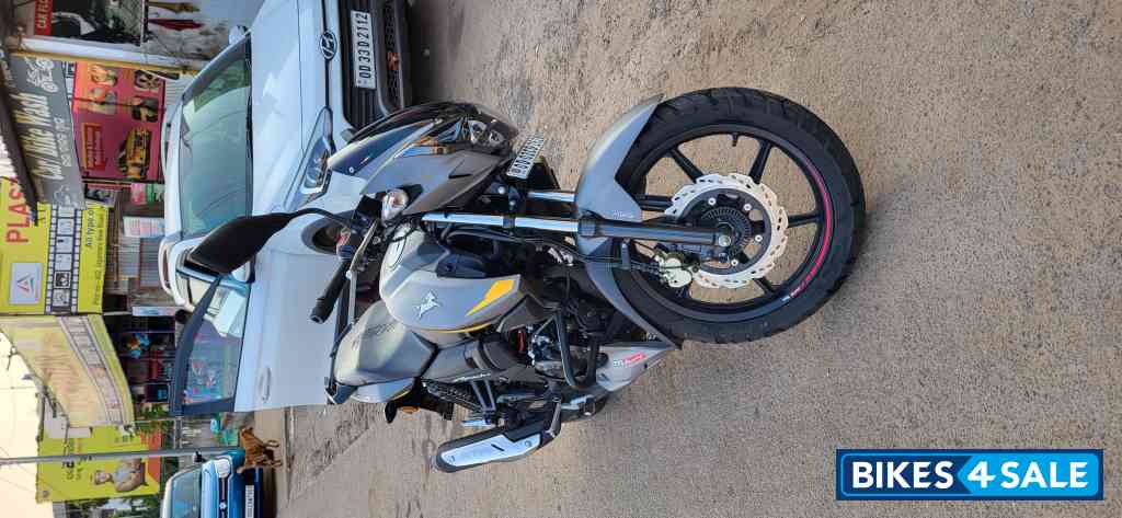 TVS Apache RTR 160