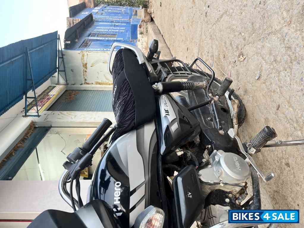 Black Hero HF Deluxe BS6 Black Hero HF Deluxe BS6