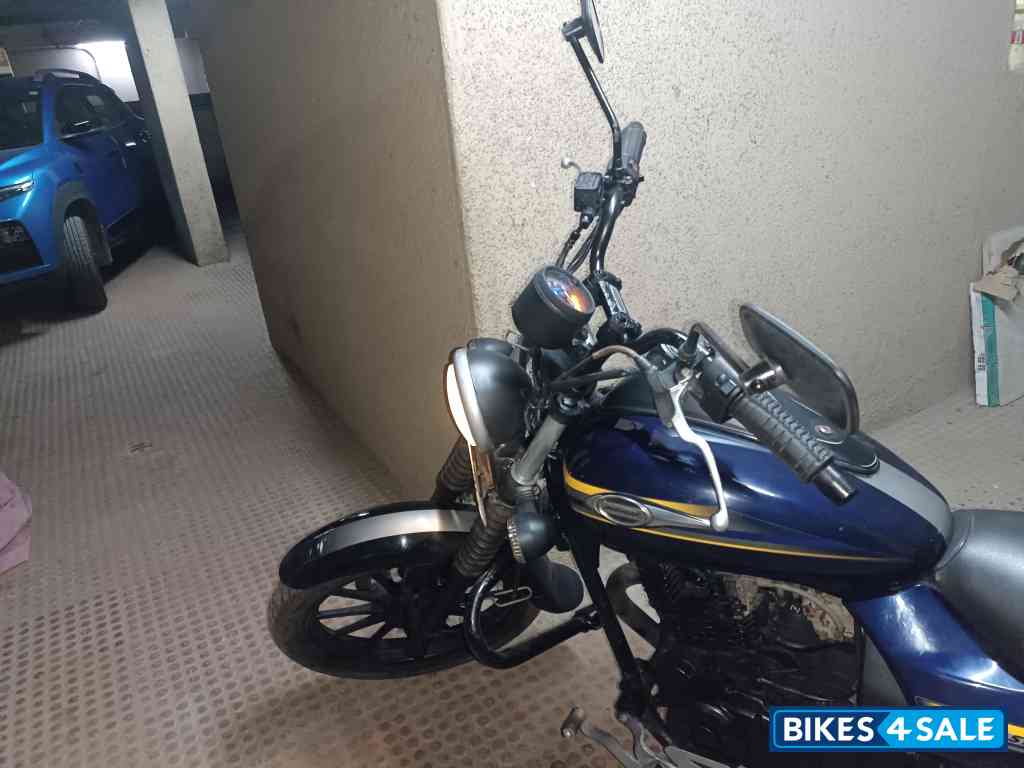 Bajaj Avenger Street 150