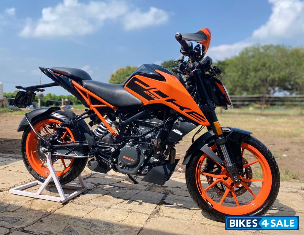 KTM Duke 200 ABS
