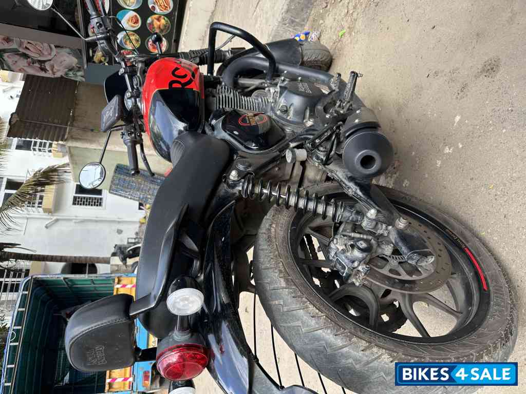 Royal Enfield Hunter 350 Metro