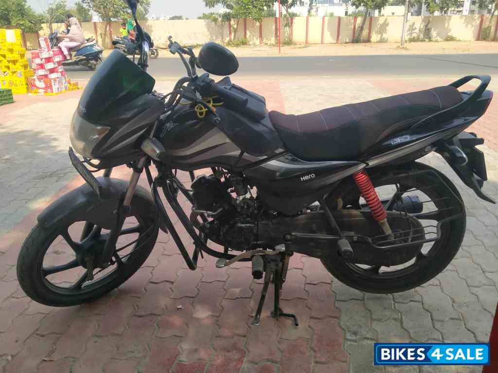 Grey Black Hero Passion Pro 110