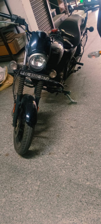 Black Bajaj Avenger Street 160 BS6