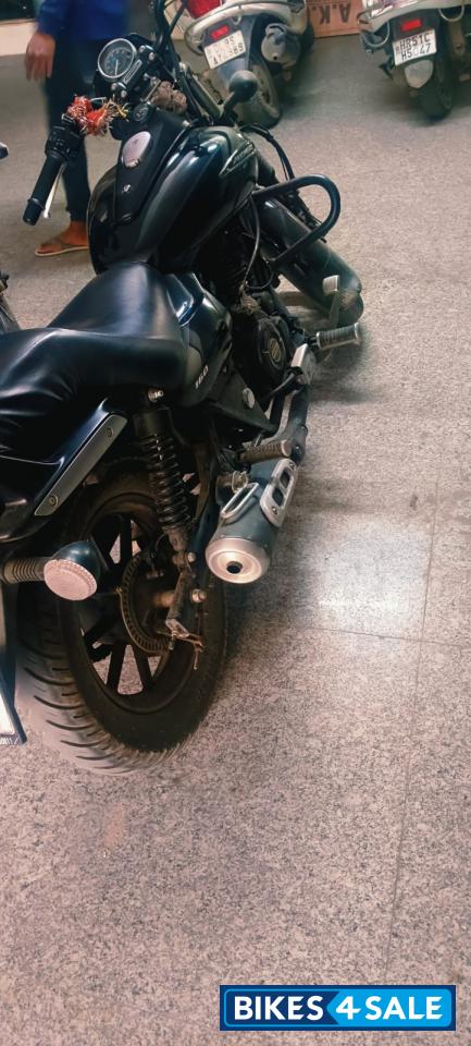 Black Bajaj Avenger Street 160 BS6