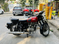 Royal Enfield Classic 350 Redditch Red
