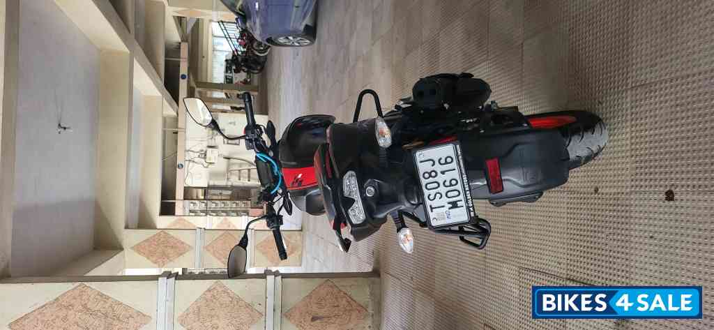 Matte Black TVS Apache RTR 160 4V Special Edition