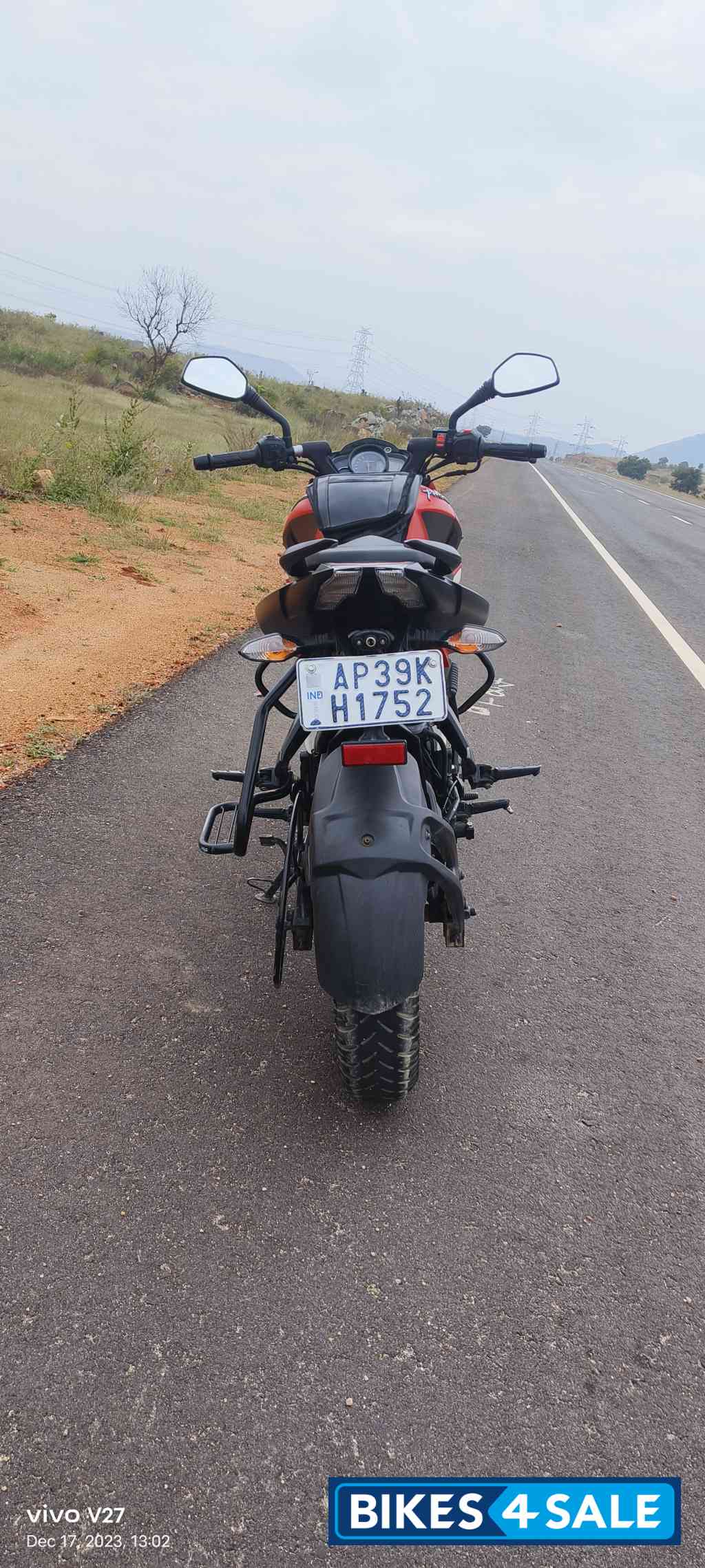 Bajaj Pulsar NS 160 BS6