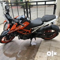 KTM Duke 390