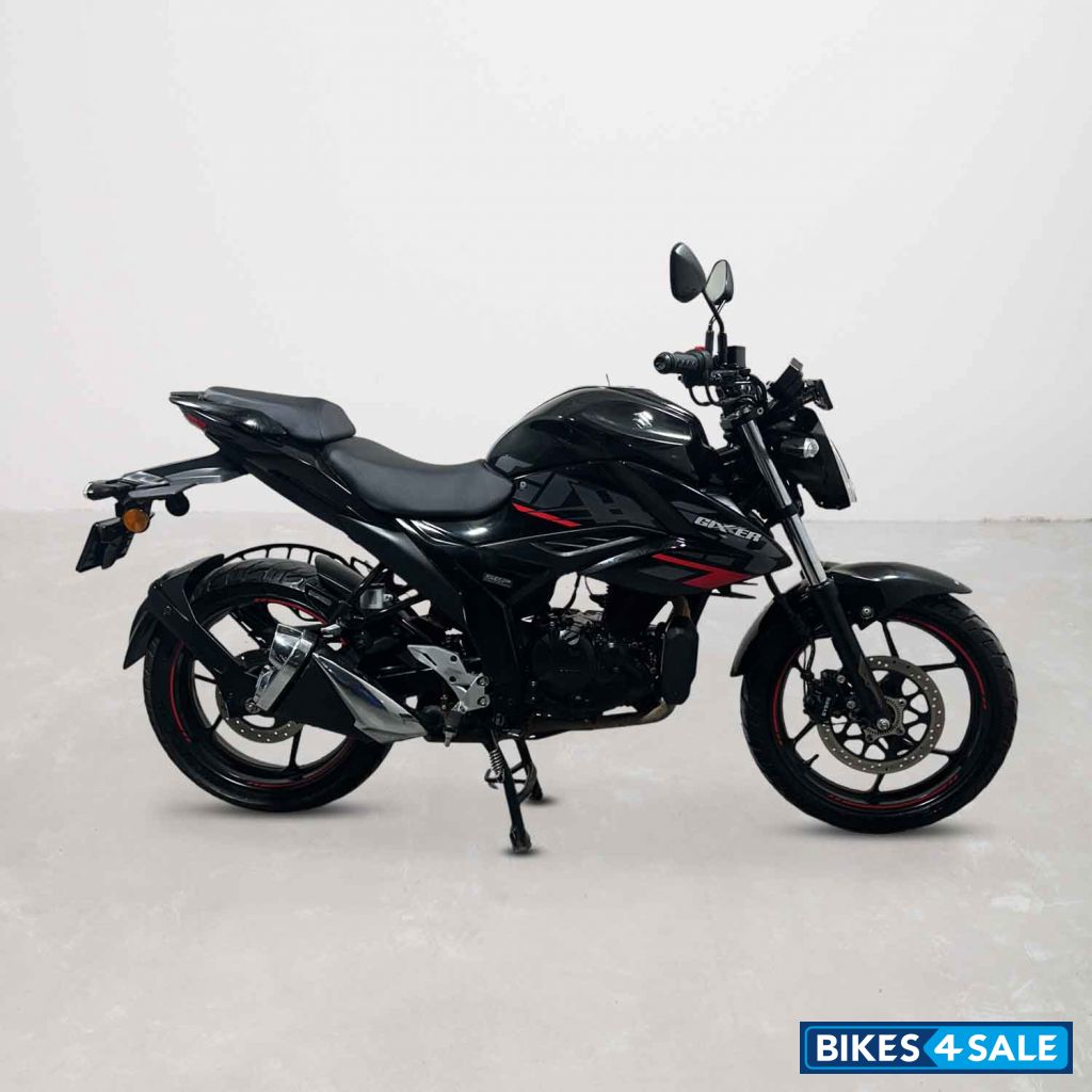 Suzuki Gixxer BS6
