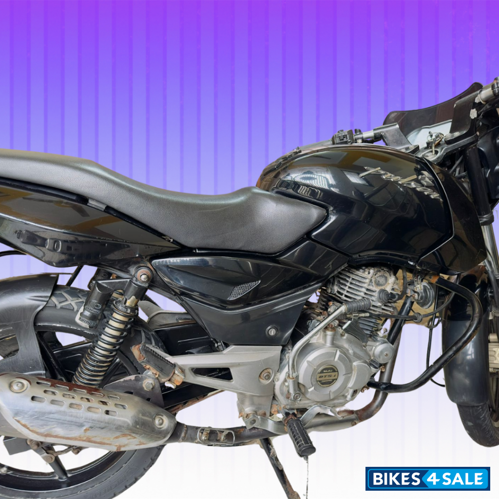 Dual Black Bajaj Pulsar 150 DTSi