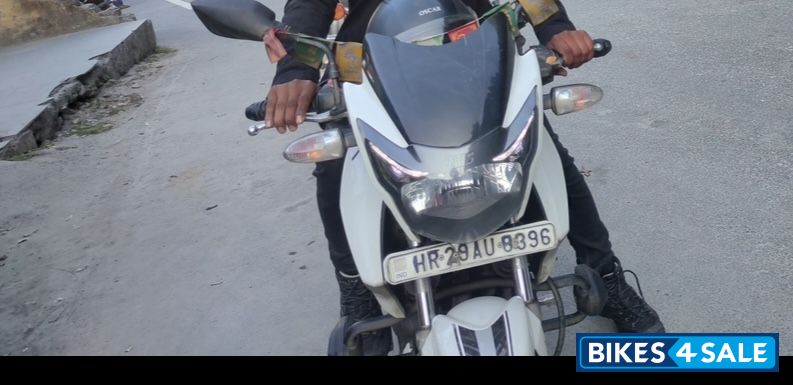 TVS Apache RTR 180 ABS