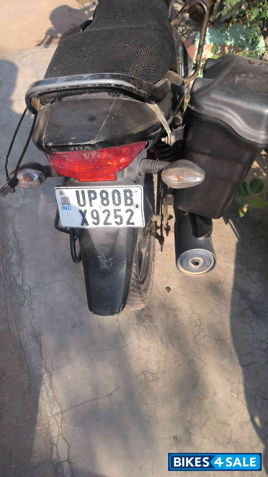 Black Honda Shine 125 Drum