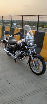 Bajaj Avenger
