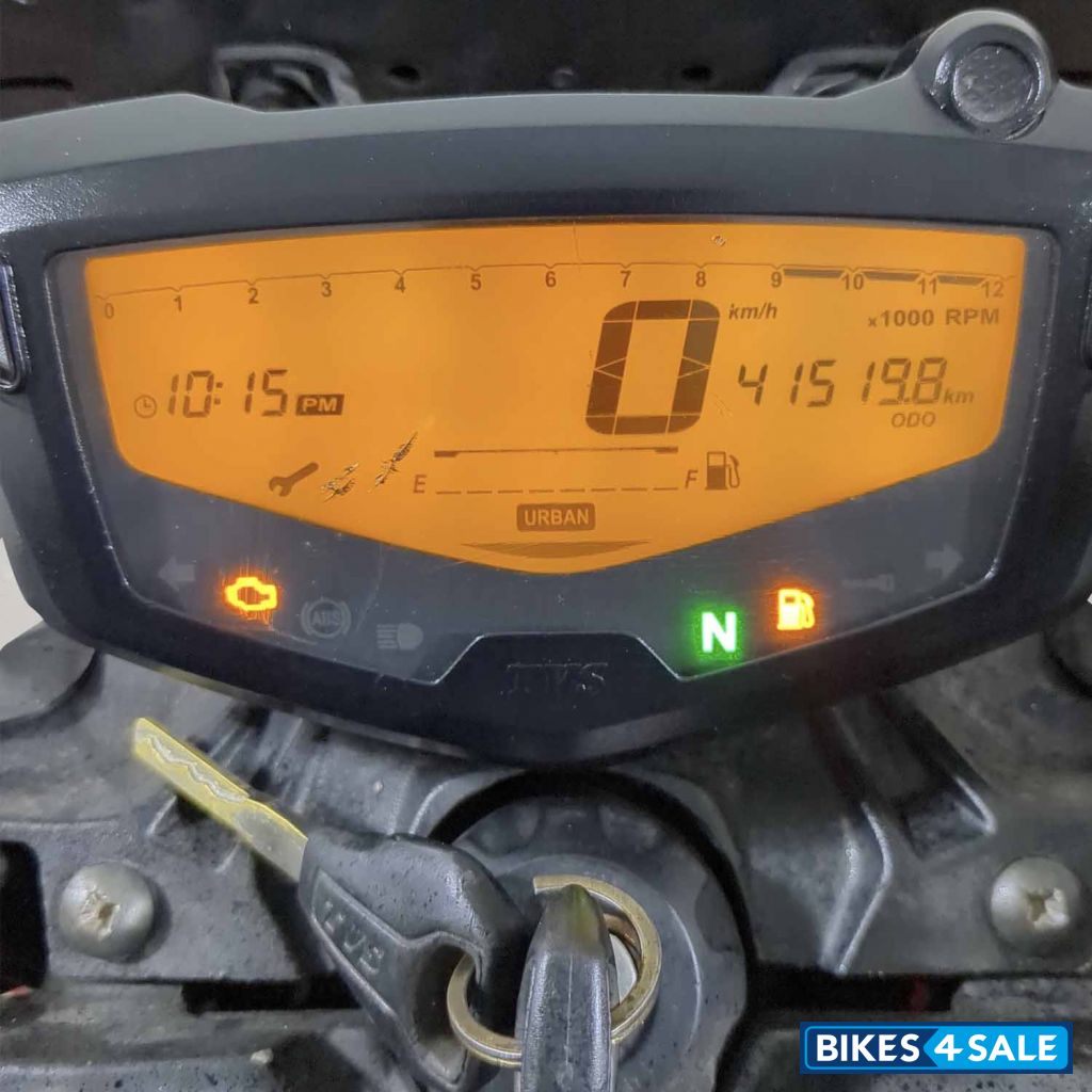 TVS Apache RTR 160 4V