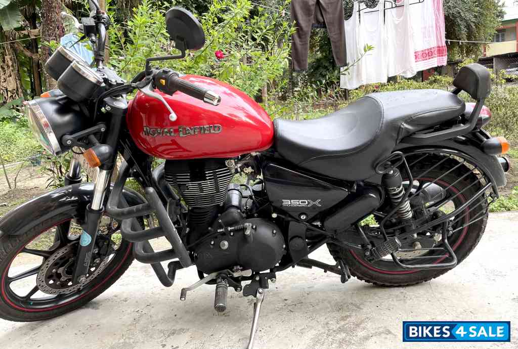 Red Royal Enfield Thunderbird X 350