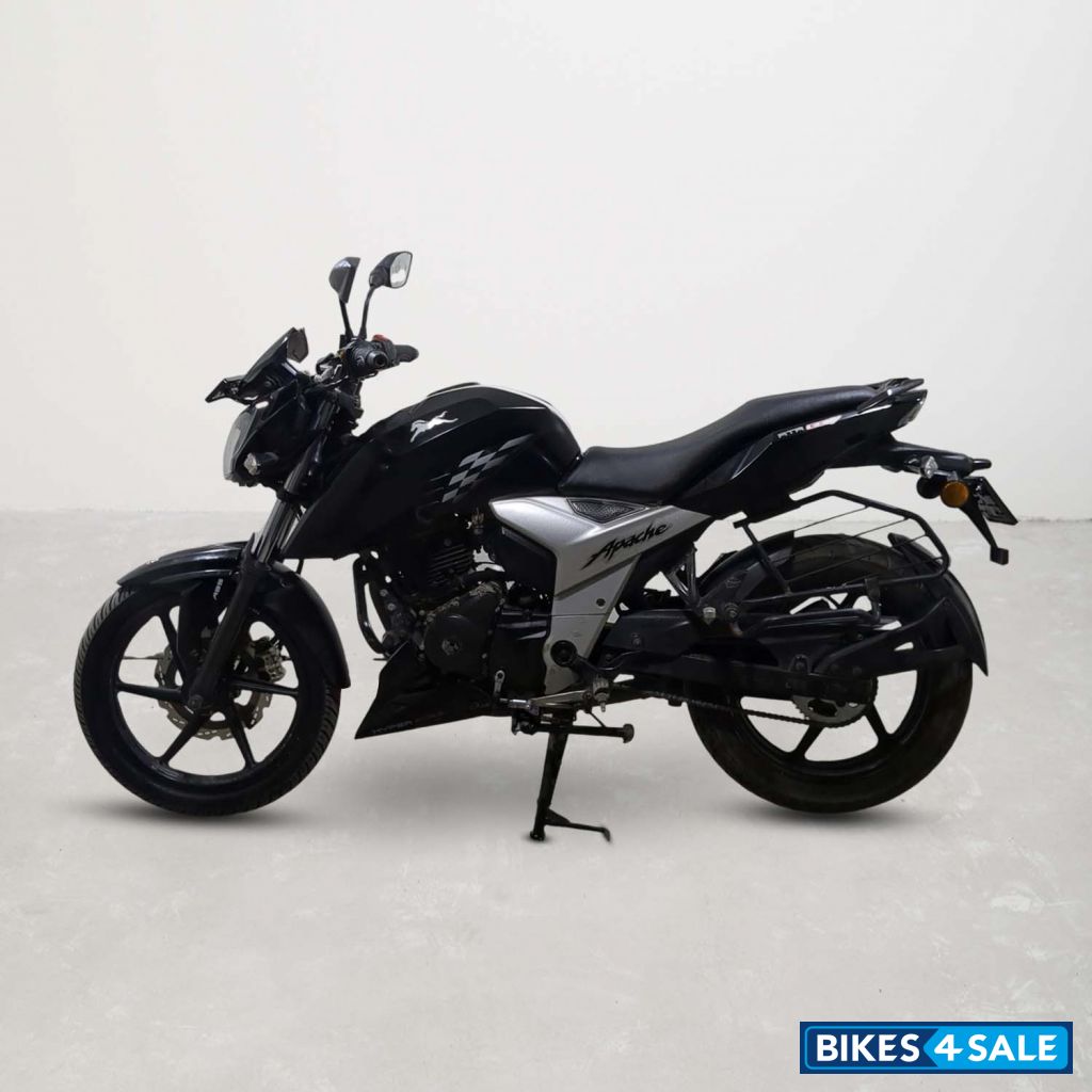 TVS Apache RTR 160 4V
