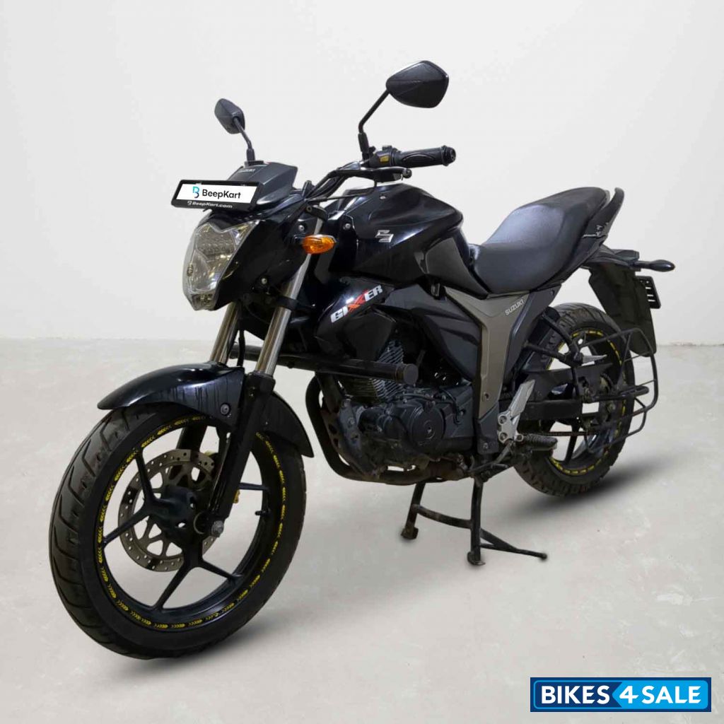 Suzuki Gixxer BS6