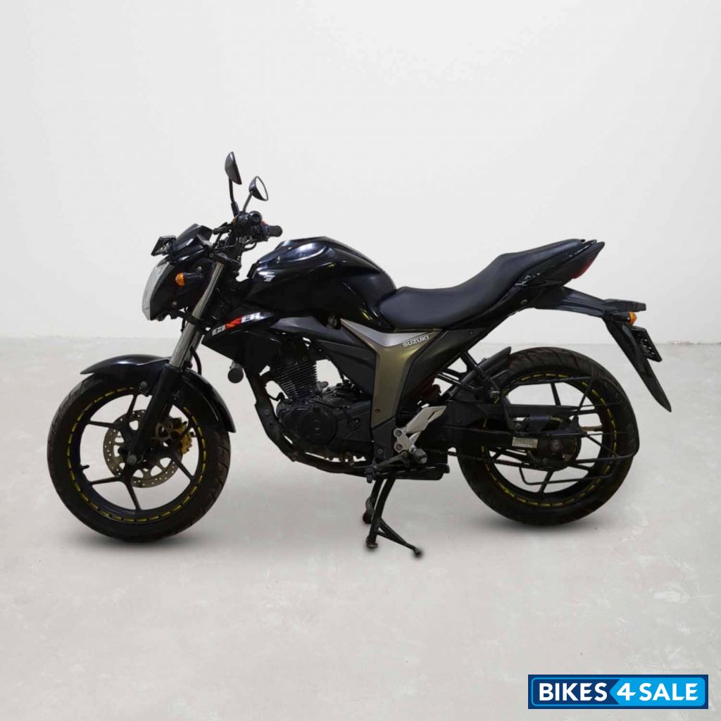 Suzuki Gixxer BS6