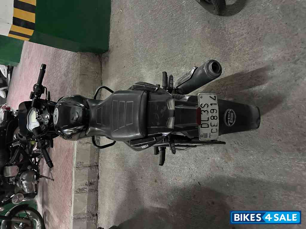 Bajaj Pulsar 180