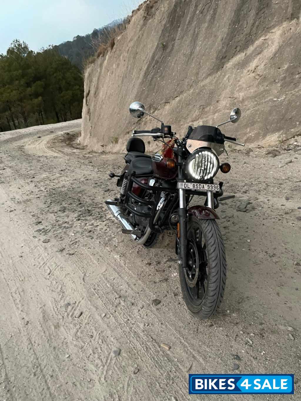 Royal Enfield Meteor 350 Stellar