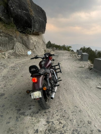 Royal Enfield Meteor 350 Stellar