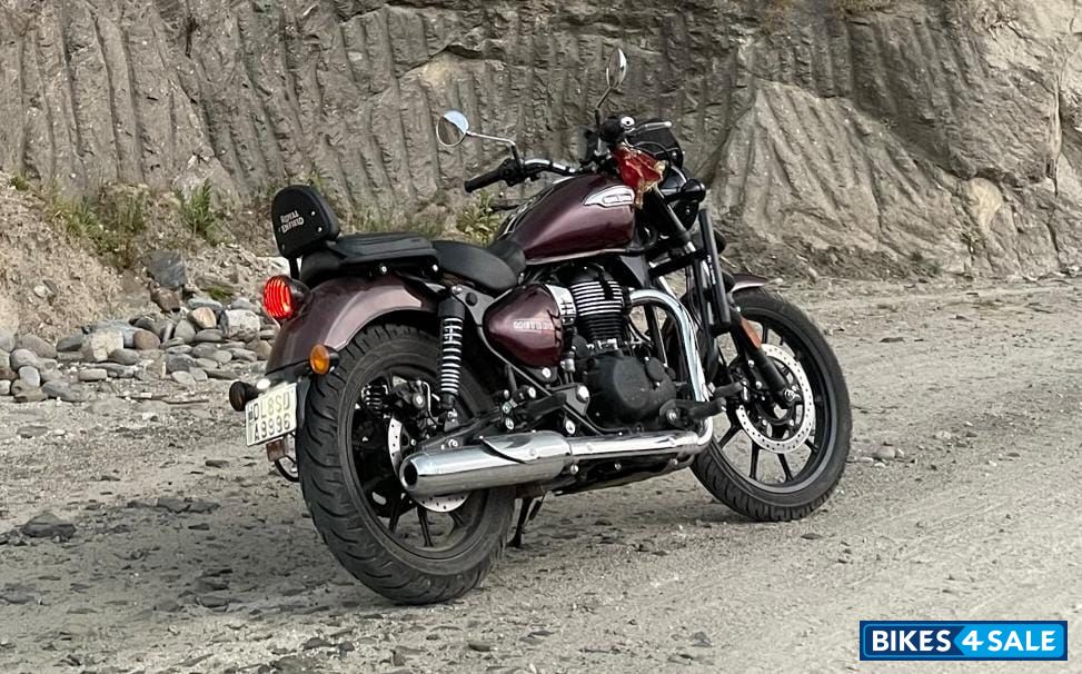 Royal Enfield Meteor 350 Stellar