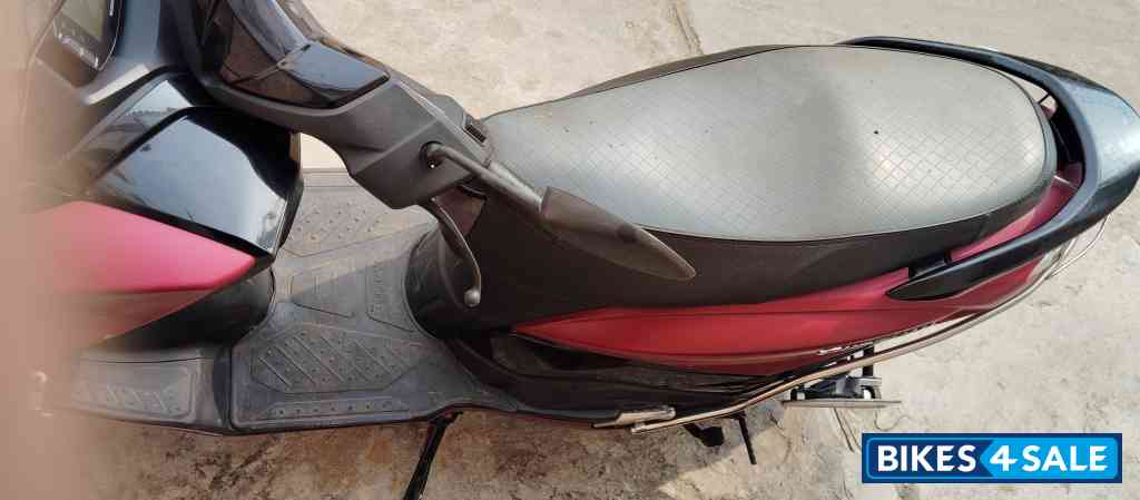 Suzuki Burgman Street Bluetooth Enabled